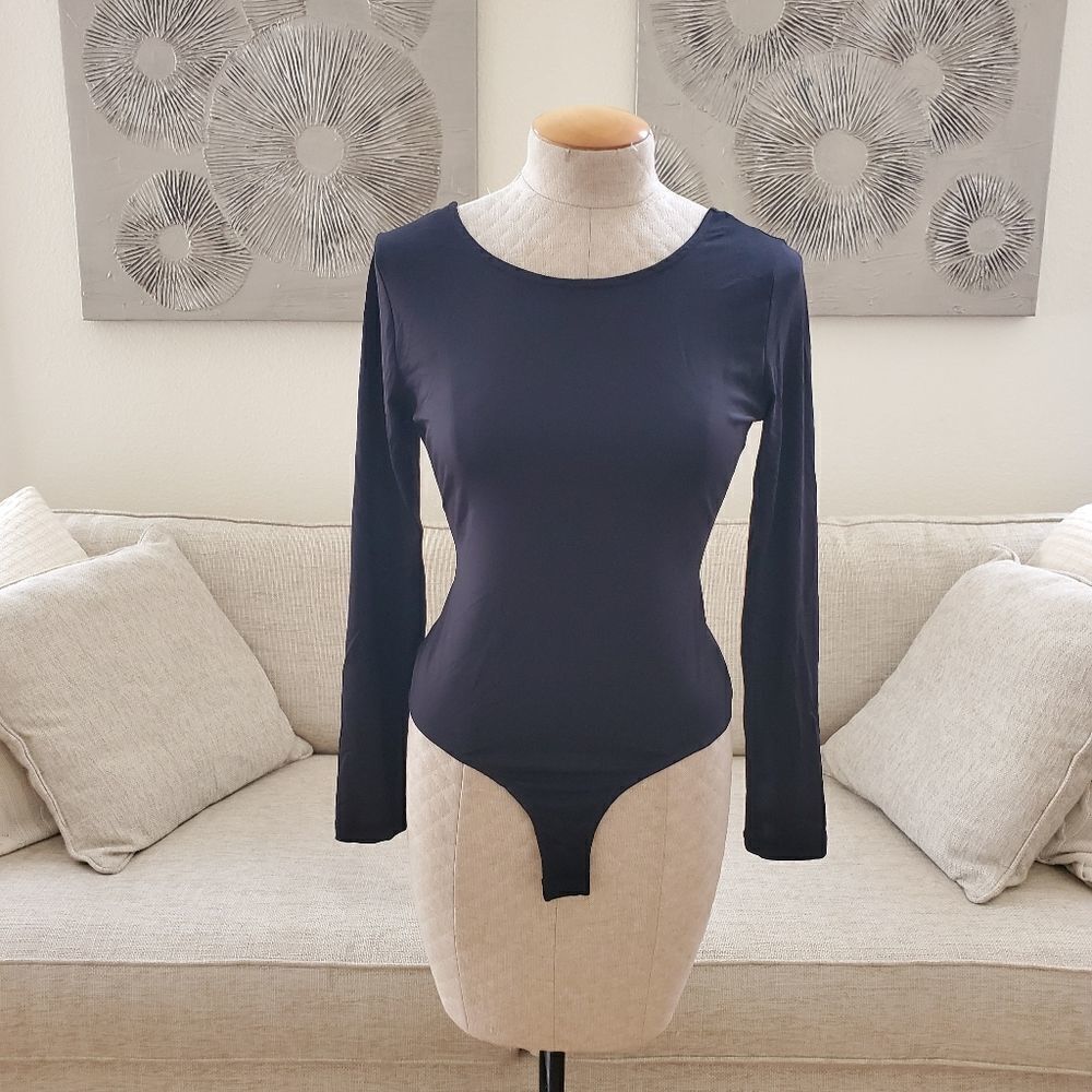 Madison & Berkeley Caged Strappy Long Sleeve Bodysuit size Large in Black